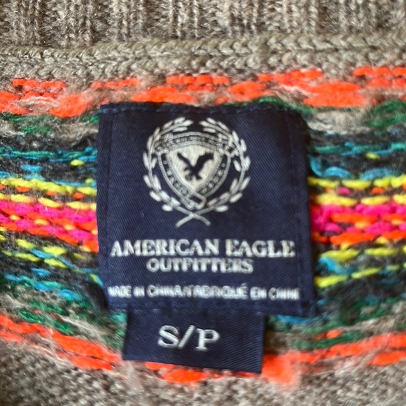 AMERICAN EAGLE OUTFITTERS Size S/P Wide Round Collar Nordic Graphic $79 NEW - Picture 5 of 11